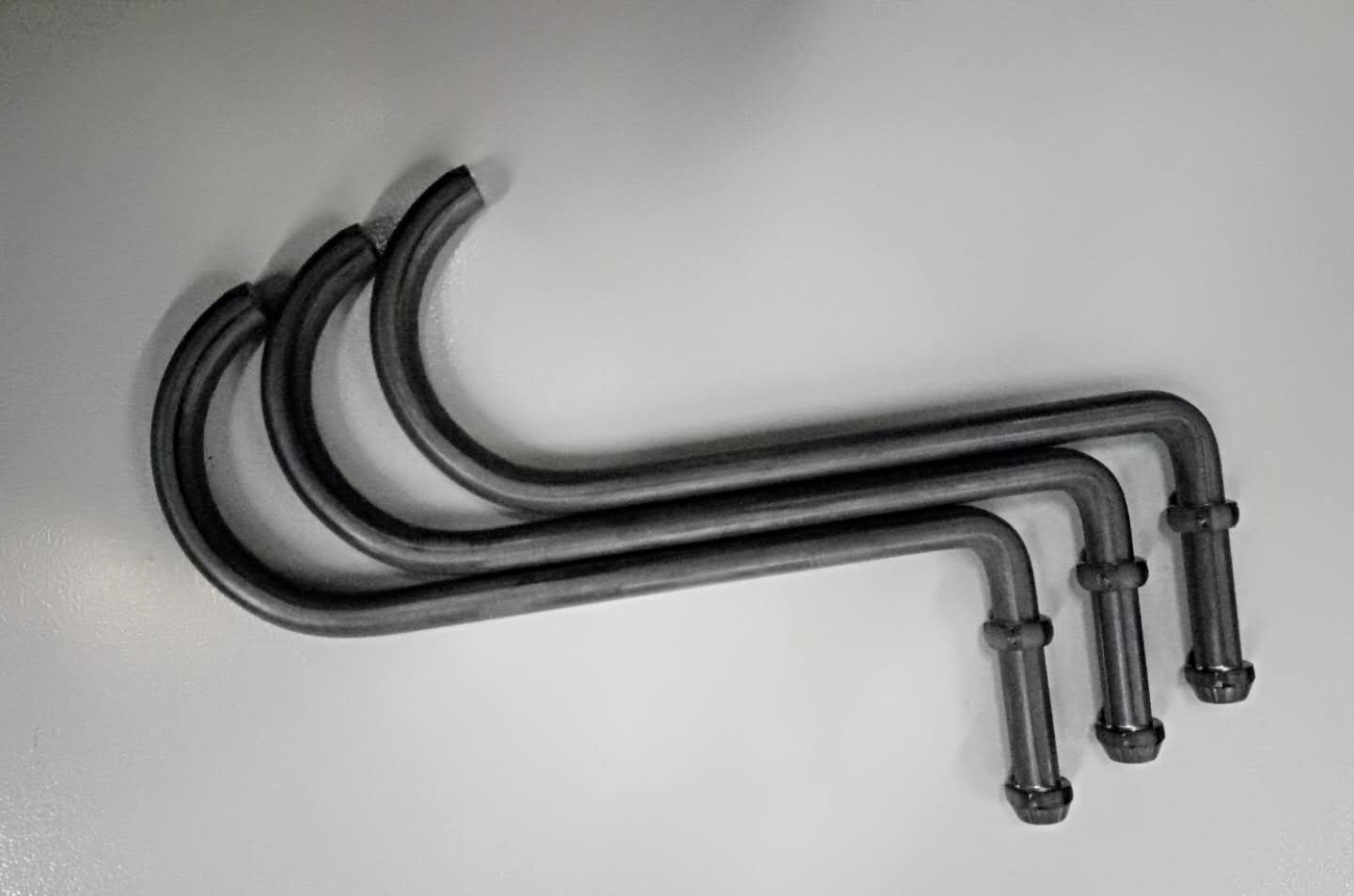 贝朗机械汽车排气管挂钩