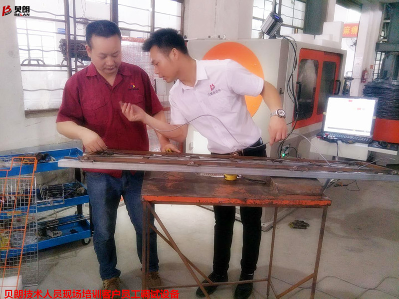 因为专注、所以专 业——贝朗数控弯线机