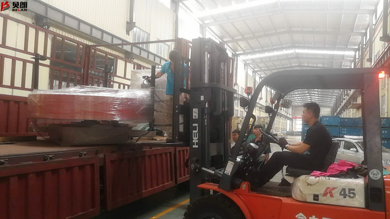 贝朗墩头折弯一体钢线成型机出货啦！这将是国内一大亮点