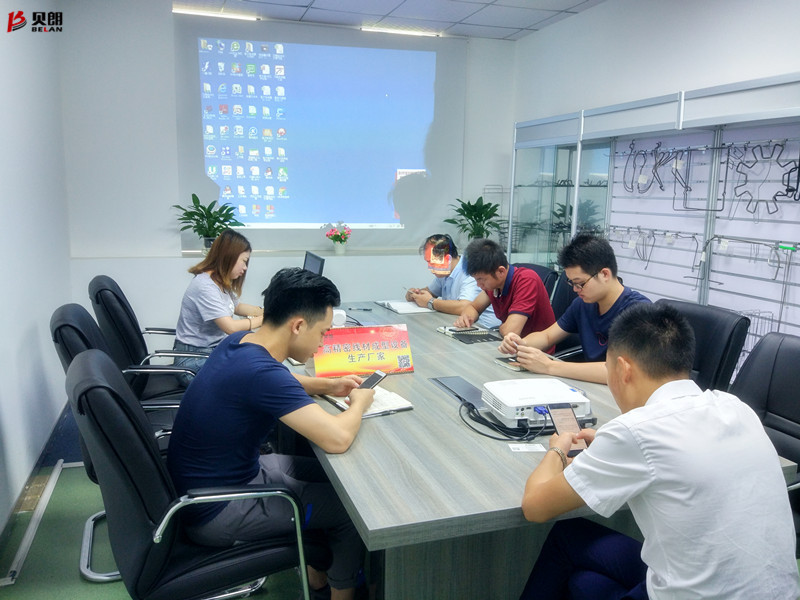 贝朗自动化设备公司-晨会现场