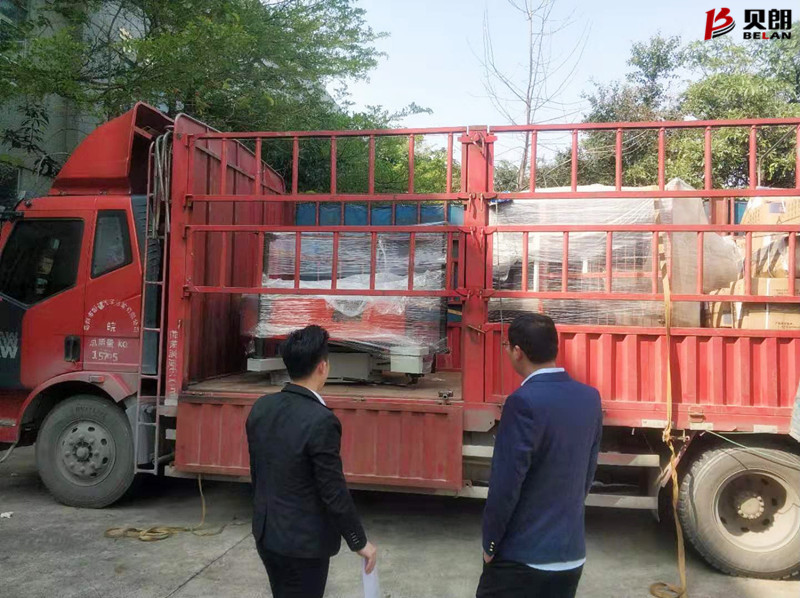 贝朗线材成型机到底广东某客户处了