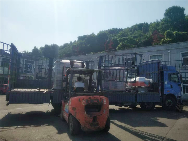 太阳大 业绩旺 贝朗数控铁线折弯机二台齐发宁波