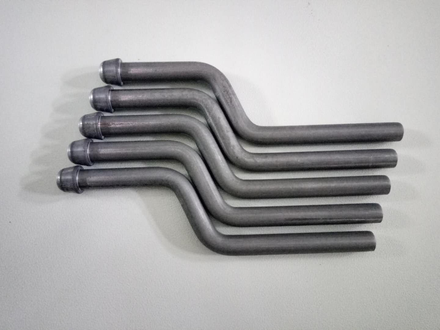 贝朗自动化墩头折弯一体机深受汽车零部件行业青睐